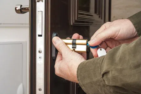 Express Locksmith Store Saint Paul, MN 651-448-2452 - zip-01